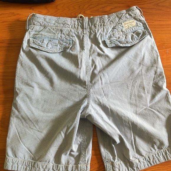 Abercrombie & Fitch Sz 32 button up engineer striped blue/white cotton shorts - Picture 7 of 9